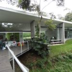 Casa Bosque de Estilo Contemporáneo en San Ramón Tres Ríos