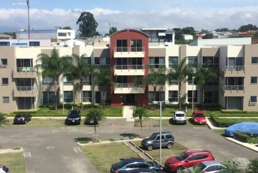 Apartamento en Condominio en San Pedro Cerca U Latina