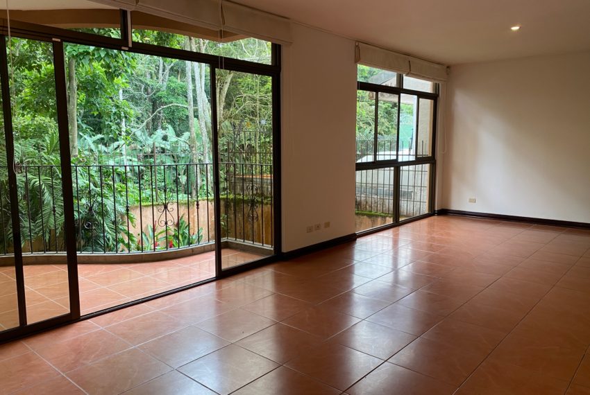 Apartamento Con Vista Al Bosque En Freses