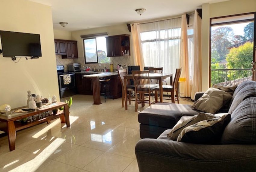 Apartamento En Sabanilla En Condo Con Amenidades