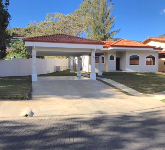 Estrene Casa De Una Planta En Condominio Vistas Del Irazú, Cartago