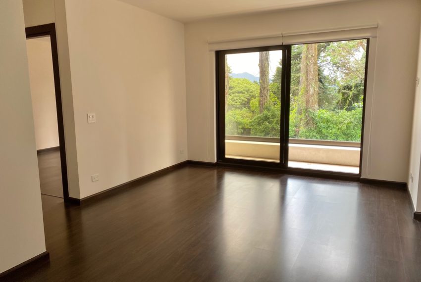 Apartamento Con Vista Al Bosque En Condominio Abitu Curridabat