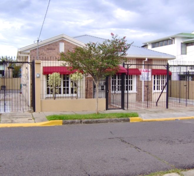 Casa Remodelada Para Oficinas En Barrio Escalante