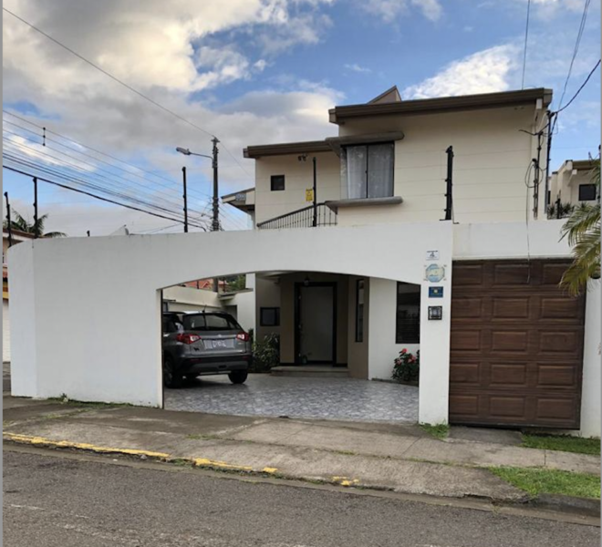 Se Alquila Casa En La Itaba, Lomas de Ayarco